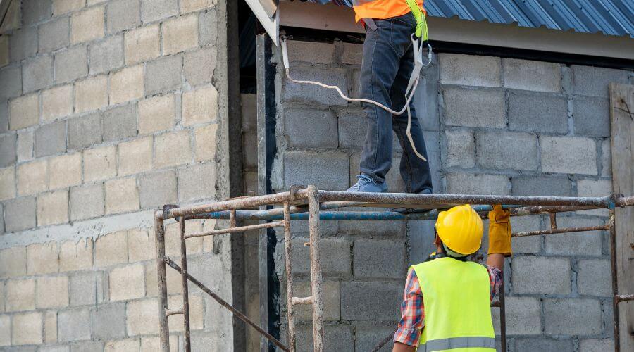 Expert Emergency Roof Repairs services in Loomis, CA